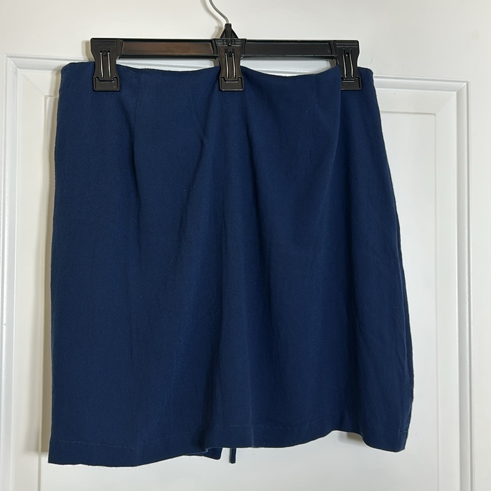 KENDALL & KYLIE lined rayon skirt, size L - Picture 3 of 6